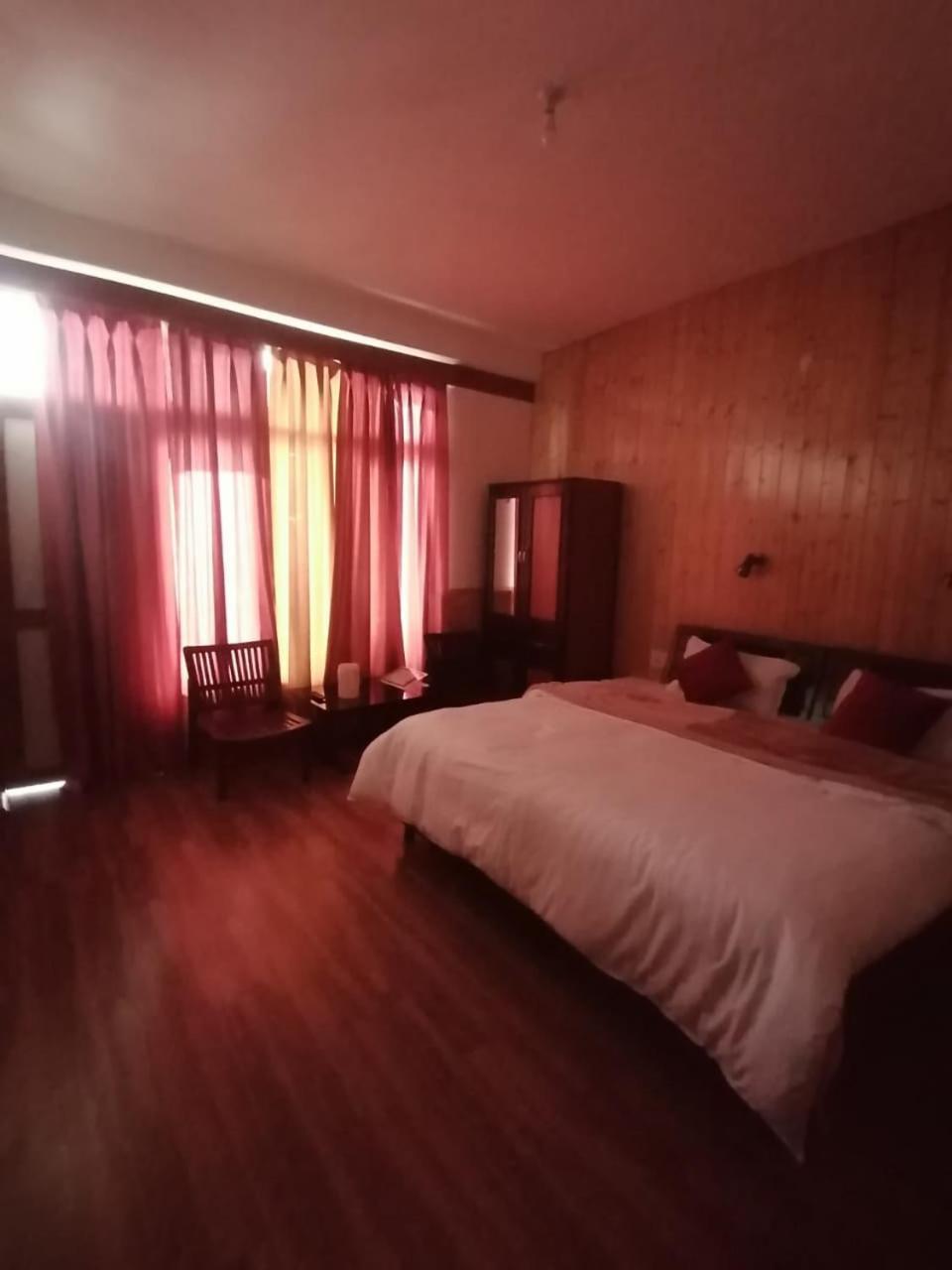 Hotel New Gyespa Kyelang Extérieur photo