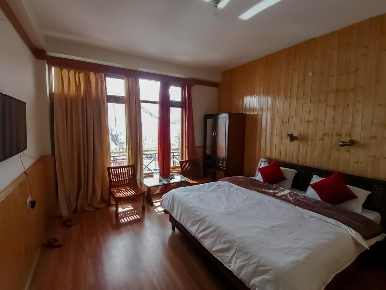 Hotel New Gyespa Kyelang Extérieur photo